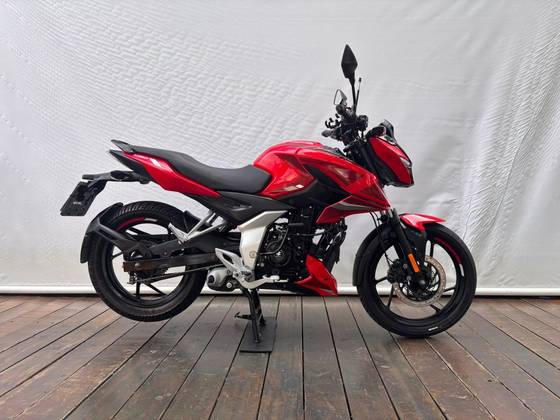 BAJAJ PULSAR N150 